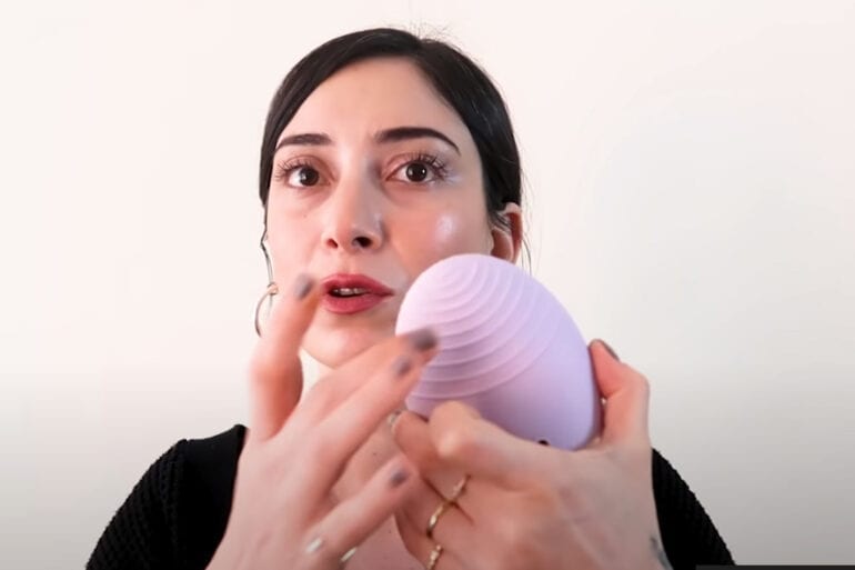 Foreo vs Clarisonic | Yüz Temizleme Cihazları | Alınmalı Mı?